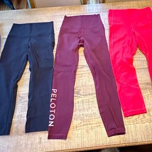 SIX GUC Lululemon Womens Leggings Size 4